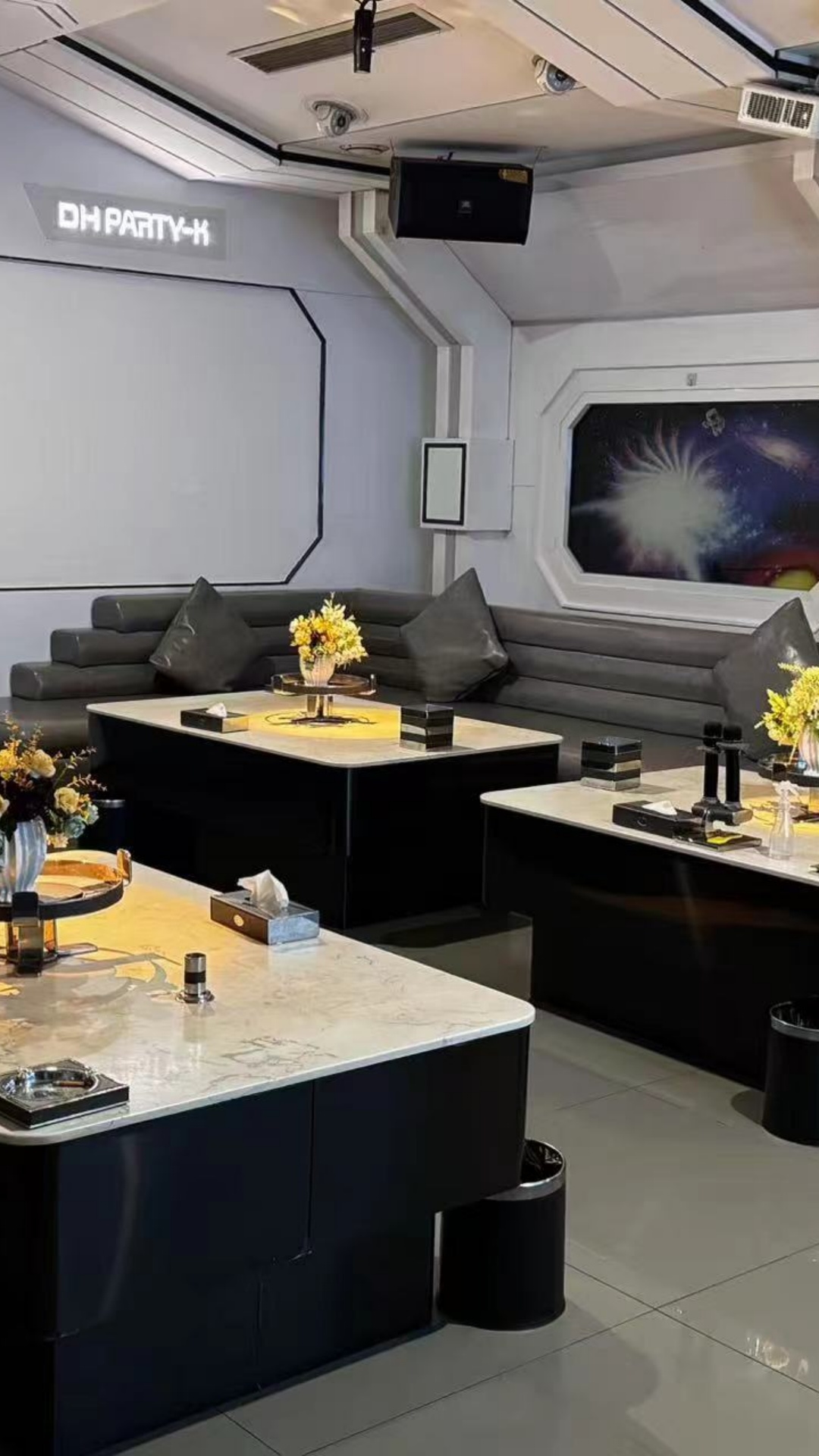 豪华包厢内部环境